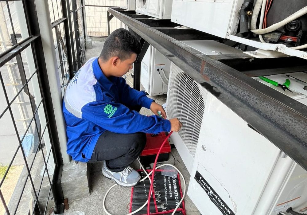 Perbaikan chiller